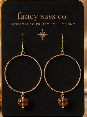 The Sundance Golden Hour Hoops ✨🎬
From the Passport to Pretty Collection